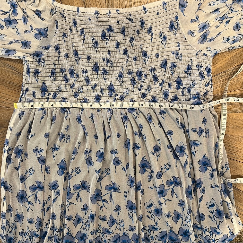 Maison Tara Cream and Blue Floral Midi Dress - Picture 10 of 16